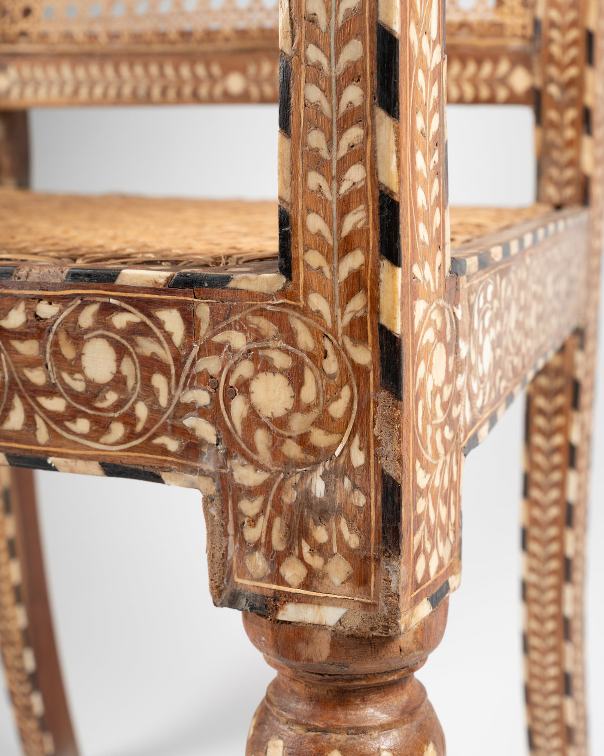 Compagnie des Indes – Paire de fauteuils – vue 5