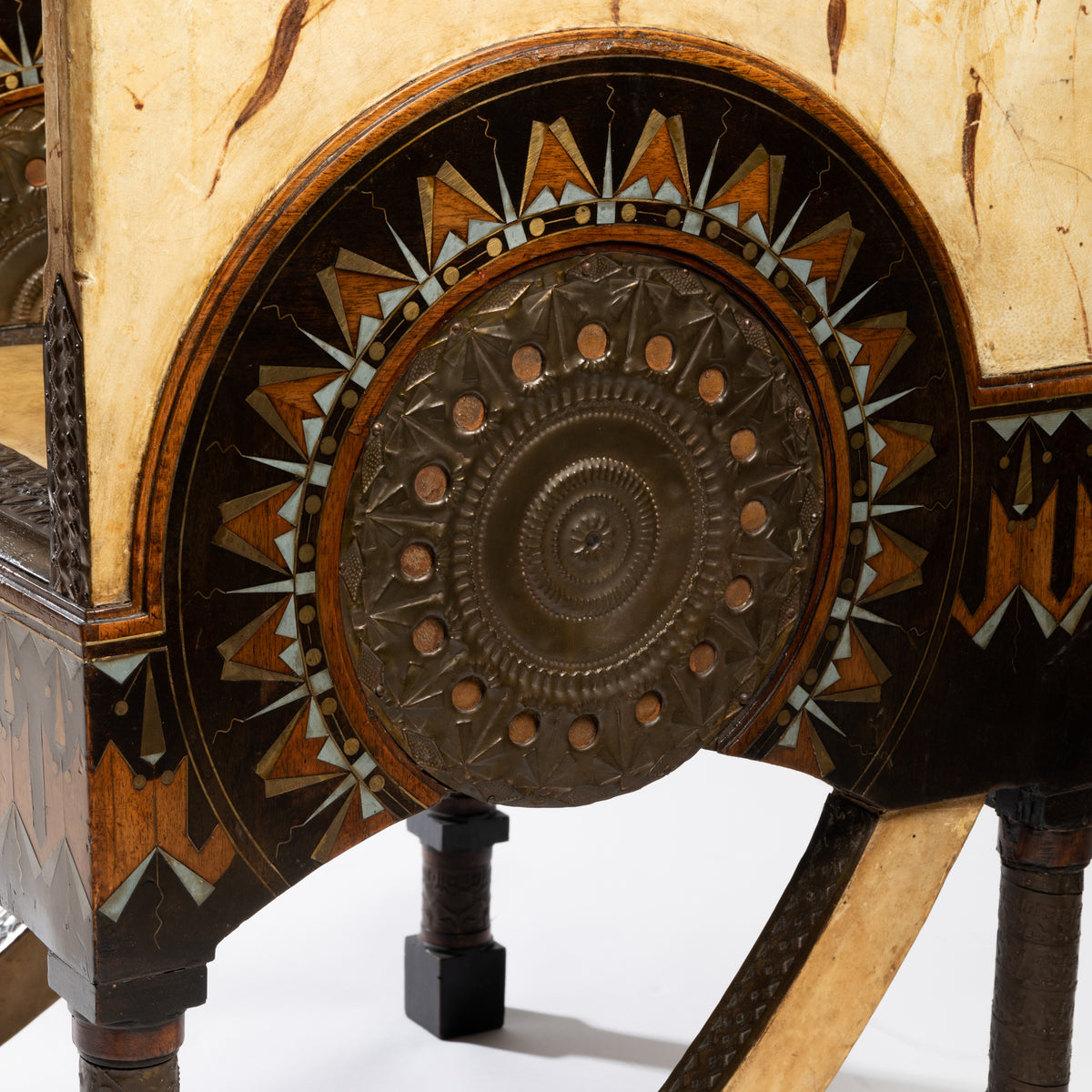 Exceptionnels fauteuils de Carlo Bugatti – vue 6