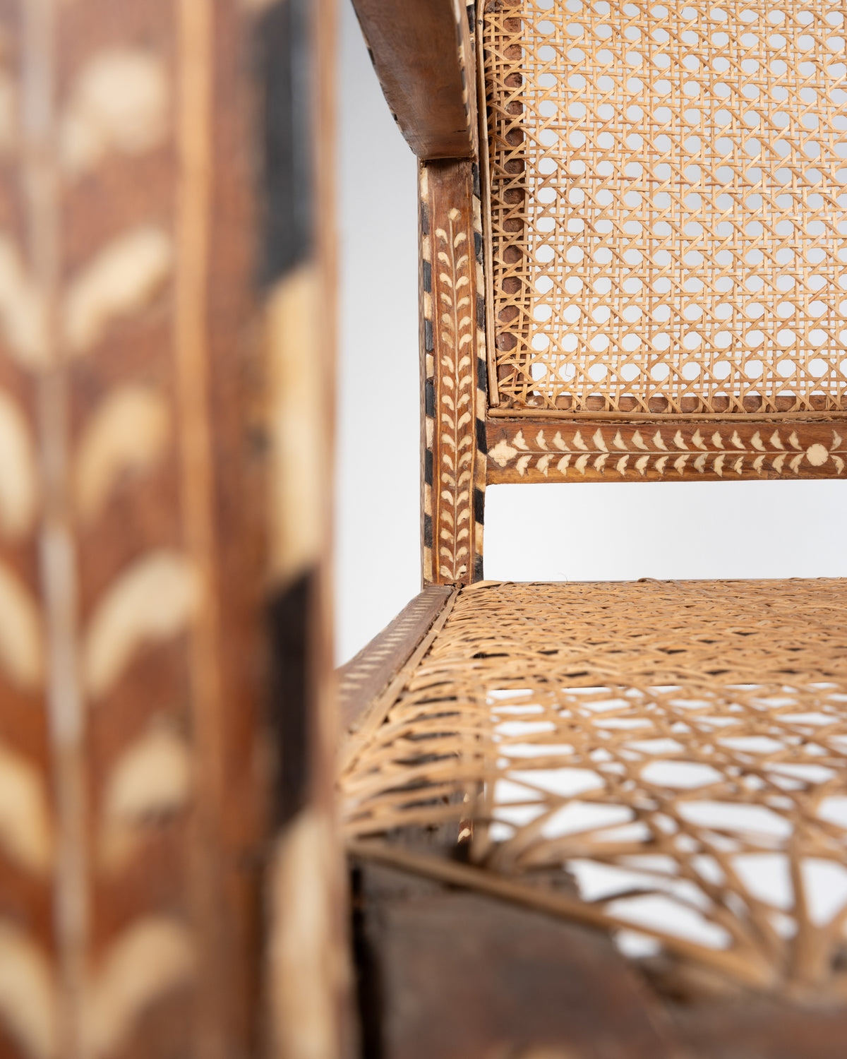Compagnie des Indes – Paire de fauteuils – vue 4