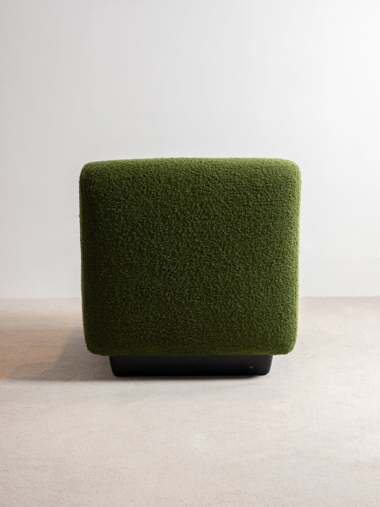 Paire de chauffeuses de O.ROLLIN 1970