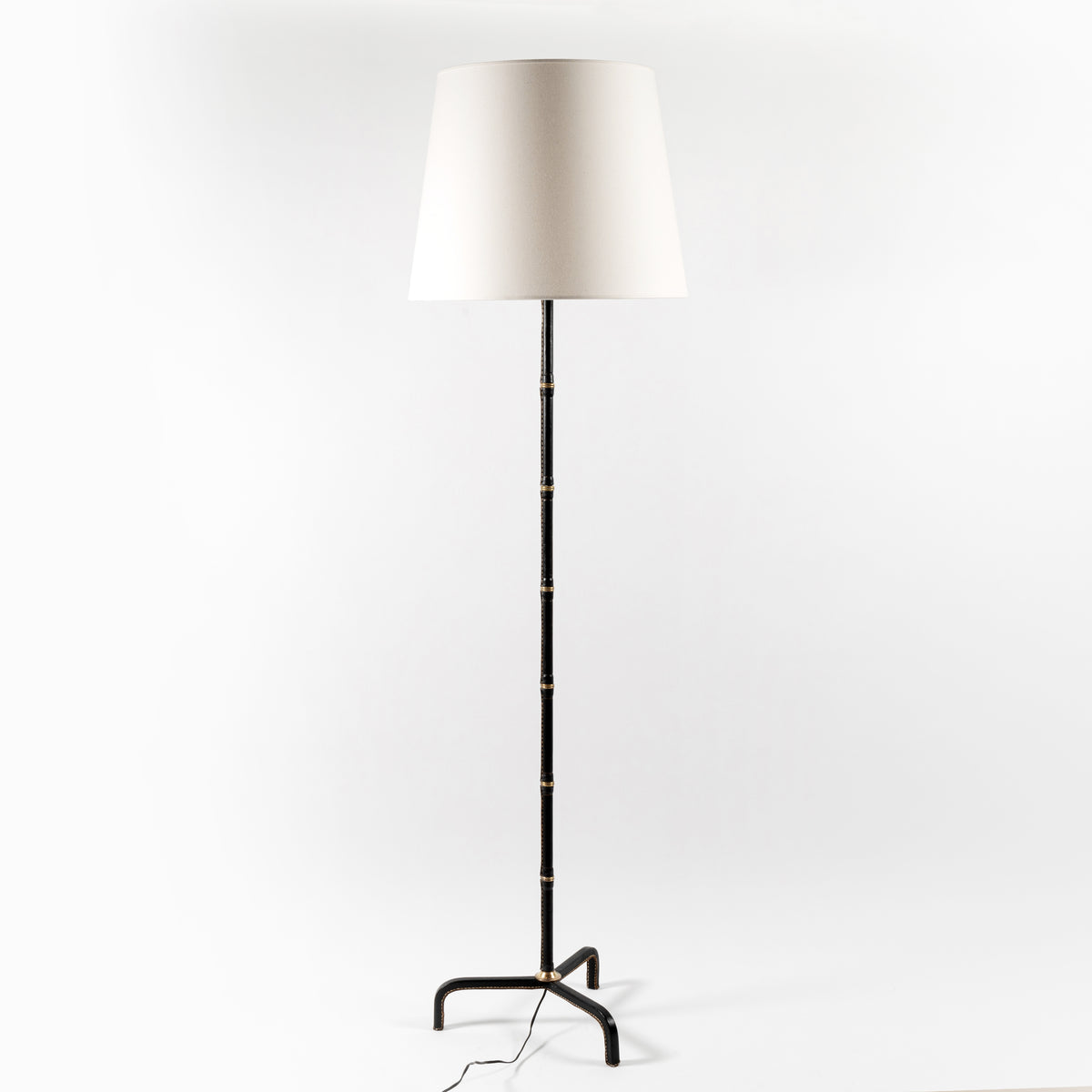 Jacques Adnet – Lampadaire tripode style bambou – vue 3