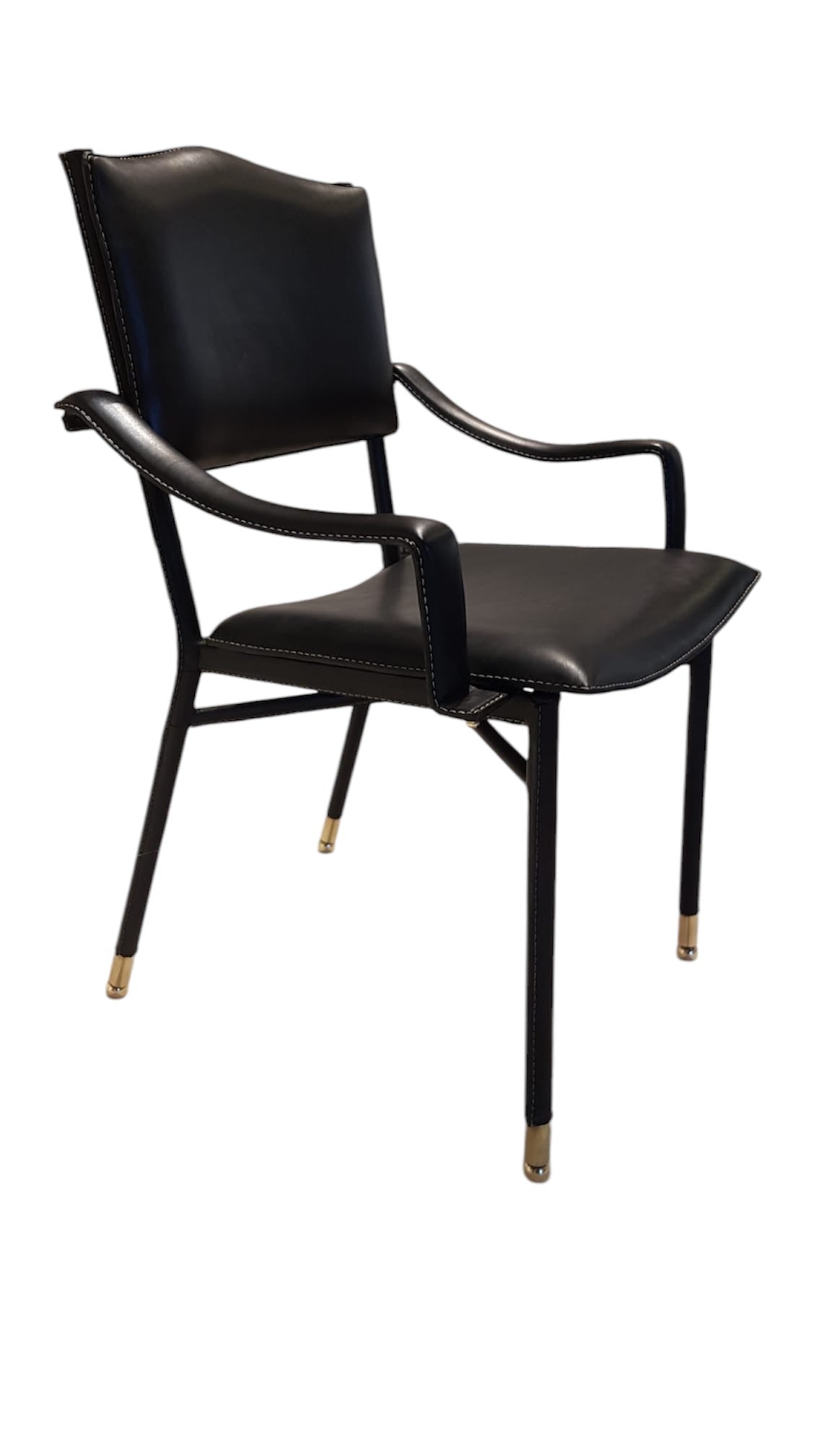 Jacques Adnet – Paire de fauteuils en métal et cuir – vue 4