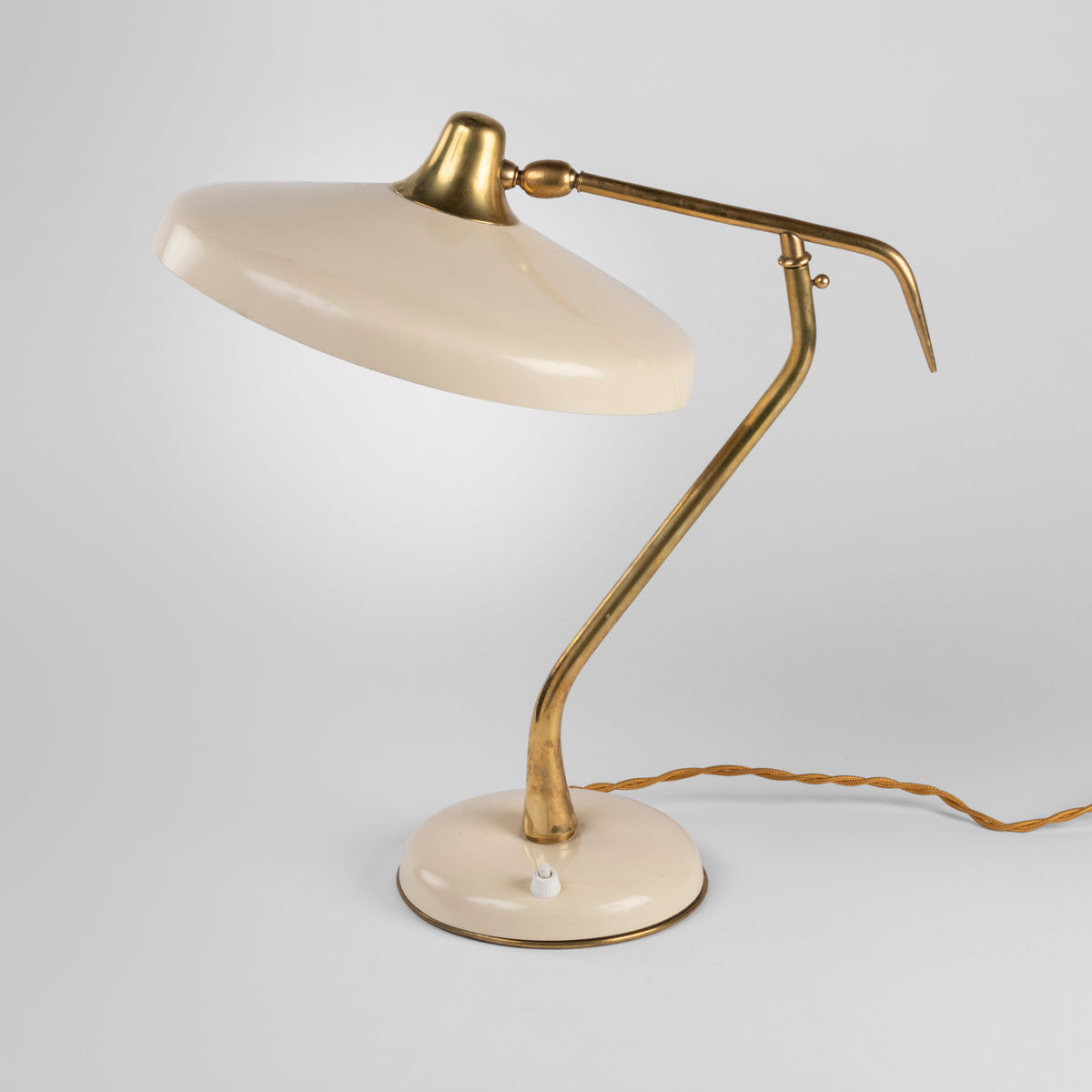 Oscar Torlasco – Lampe de table – vue 3