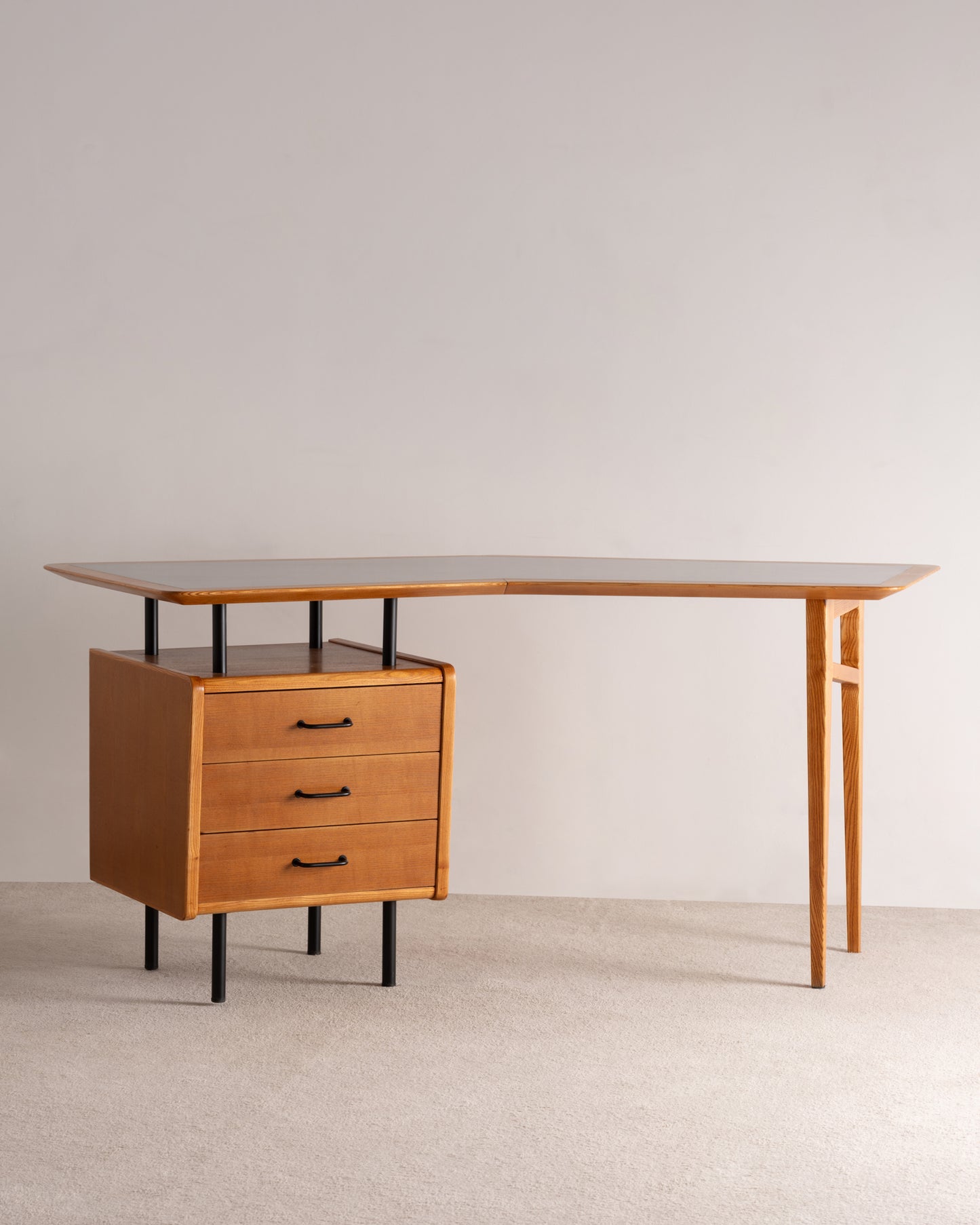 Charles Ramos - Bureau Bommerang