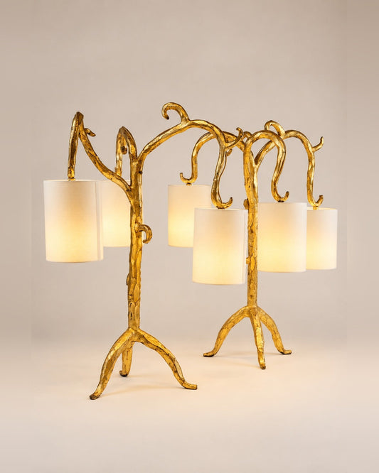 Paire de lampes de la Galerie Neotu en fer battu doré, 1998