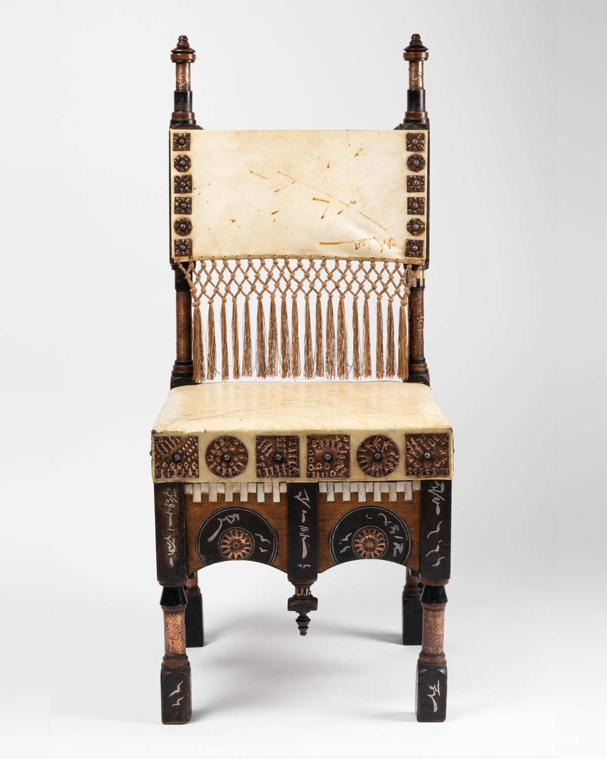 Carlo Bugatti – Chaise – vue d'ensemble
