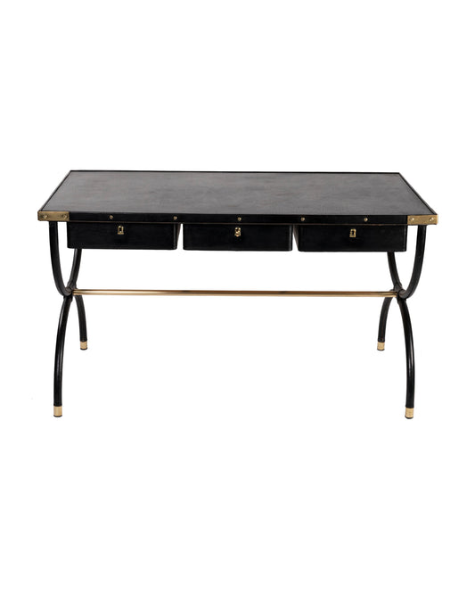 Jacques Adnet – Bureau à trois tiroirs en cuir noir – vue d'ensemble