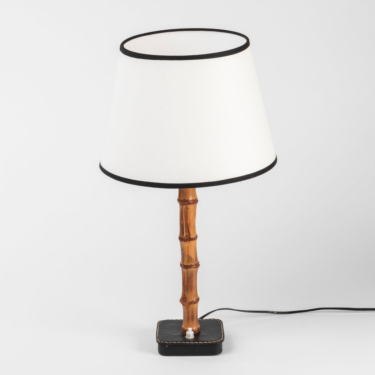 Jacques Adnet – Lampe de table en bambou – vue 3